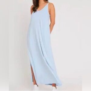 Kit + Ace NWT Medium Light Blue Freesia Maxi Dress